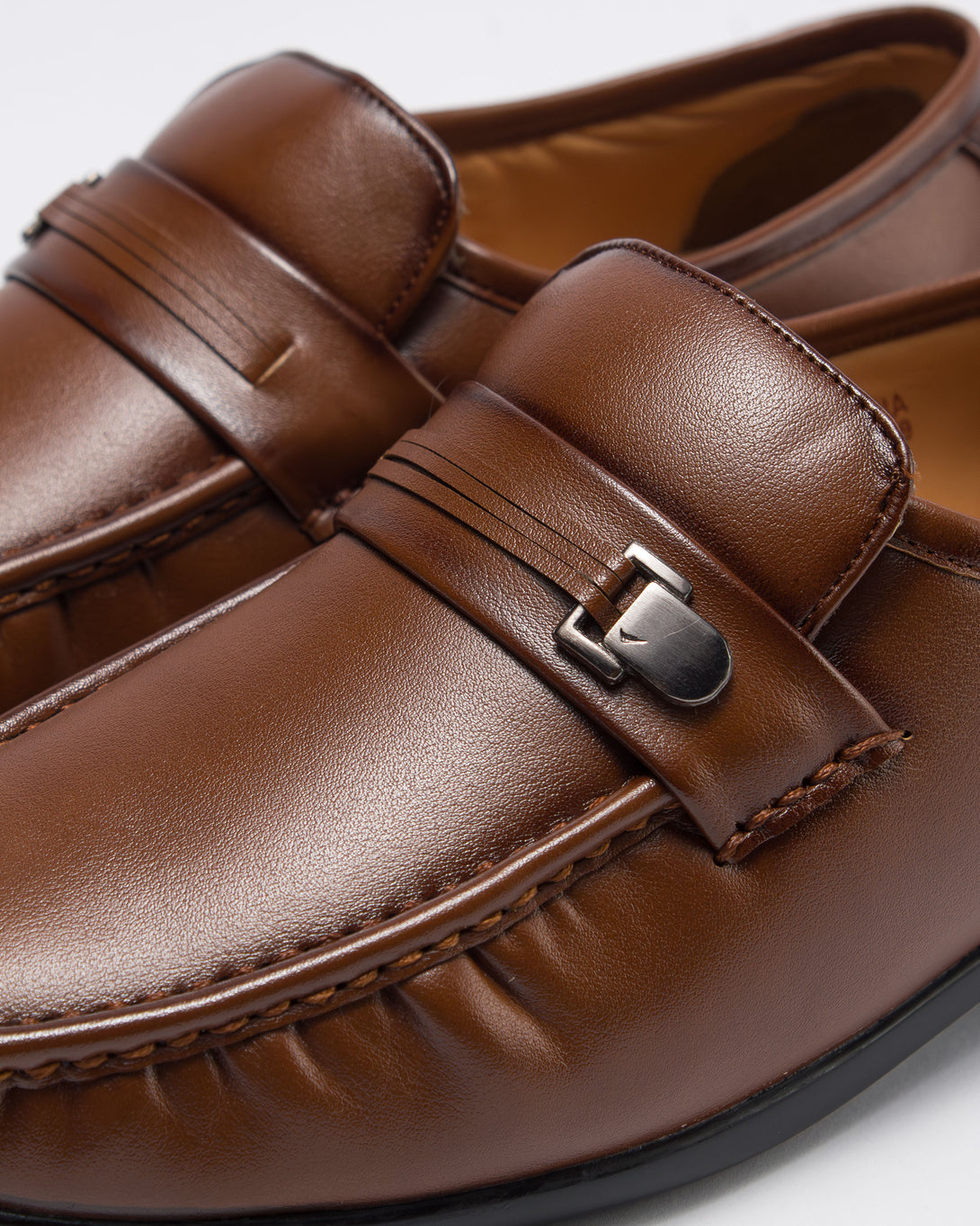 حذاء رسمي رجالي