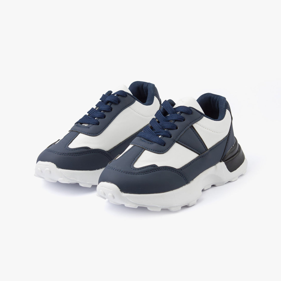 سنيكرز نسائي