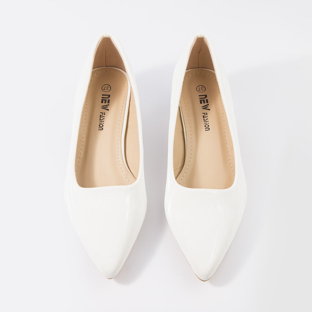 حذاء بامب نسائي كعب منخفض عريض