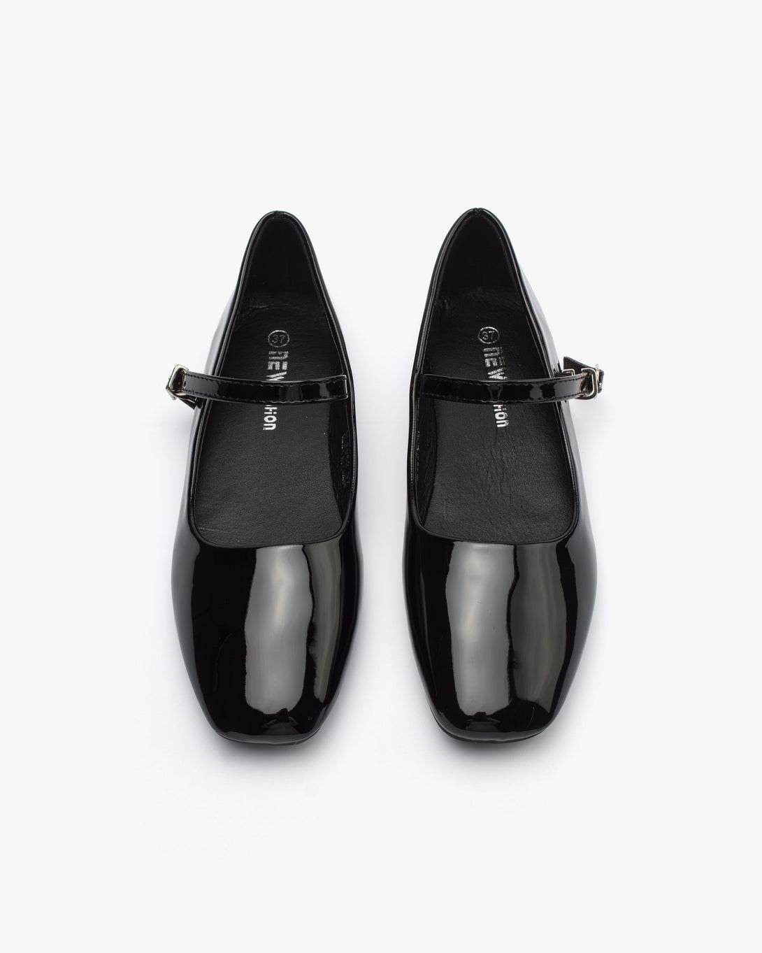 حذاء فلات ماري جين لامع