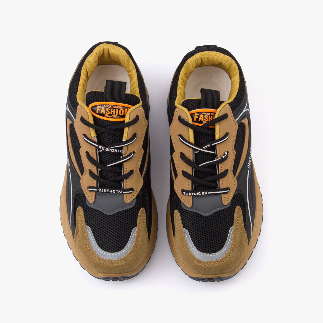 سنيكرز نسائي