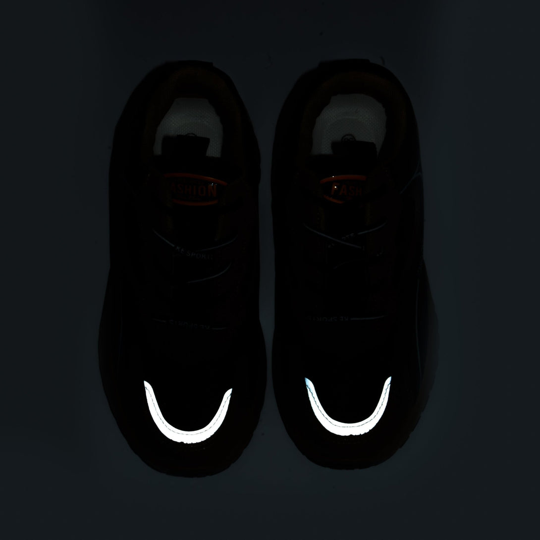 سنيكرز نسائي