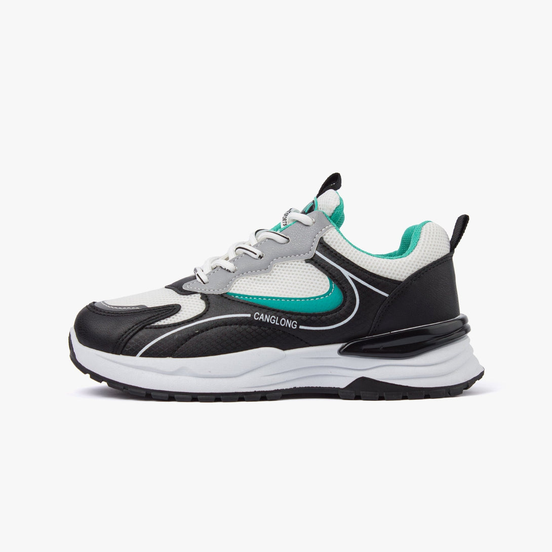 سنيكرز نسائي