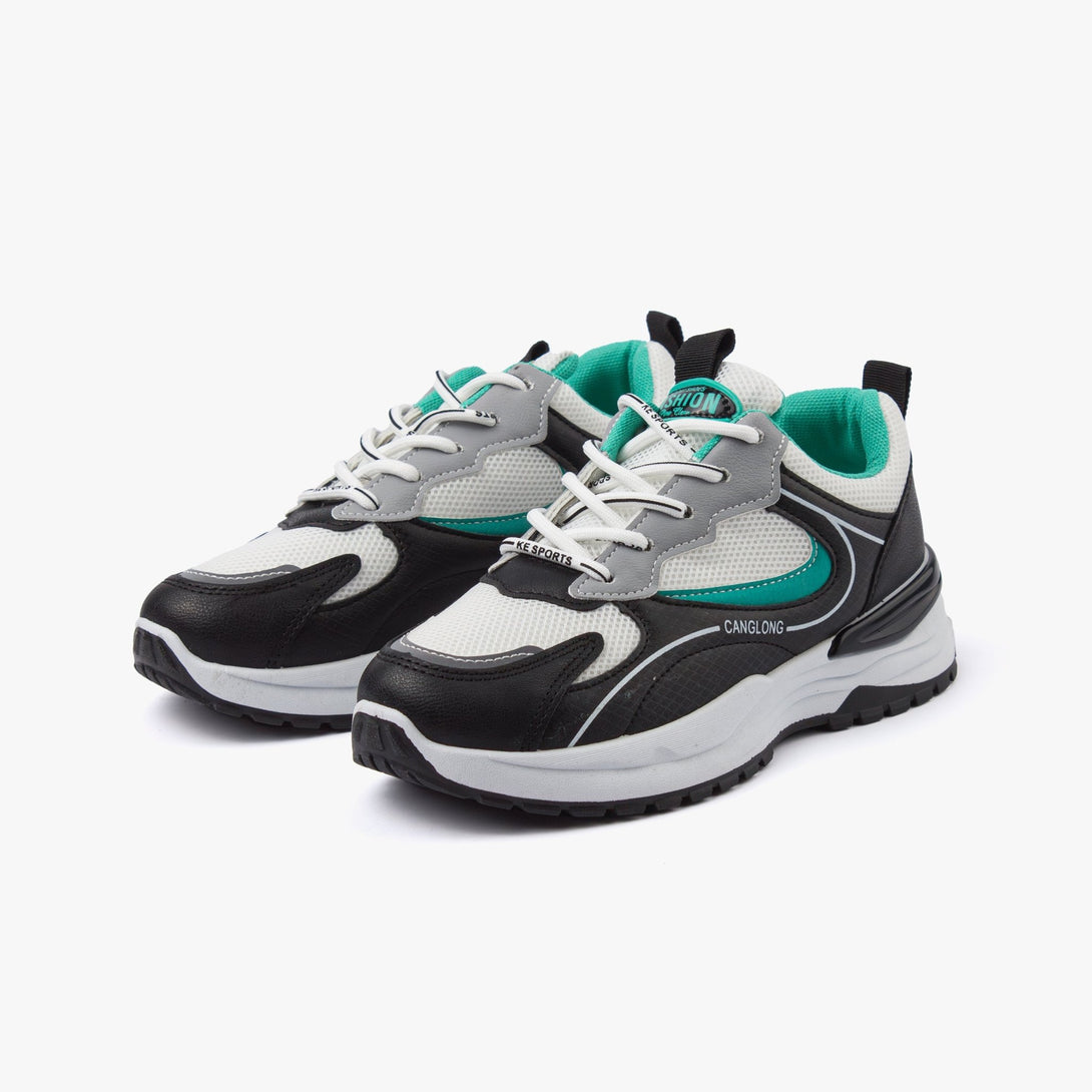 سنيكرز نسائي