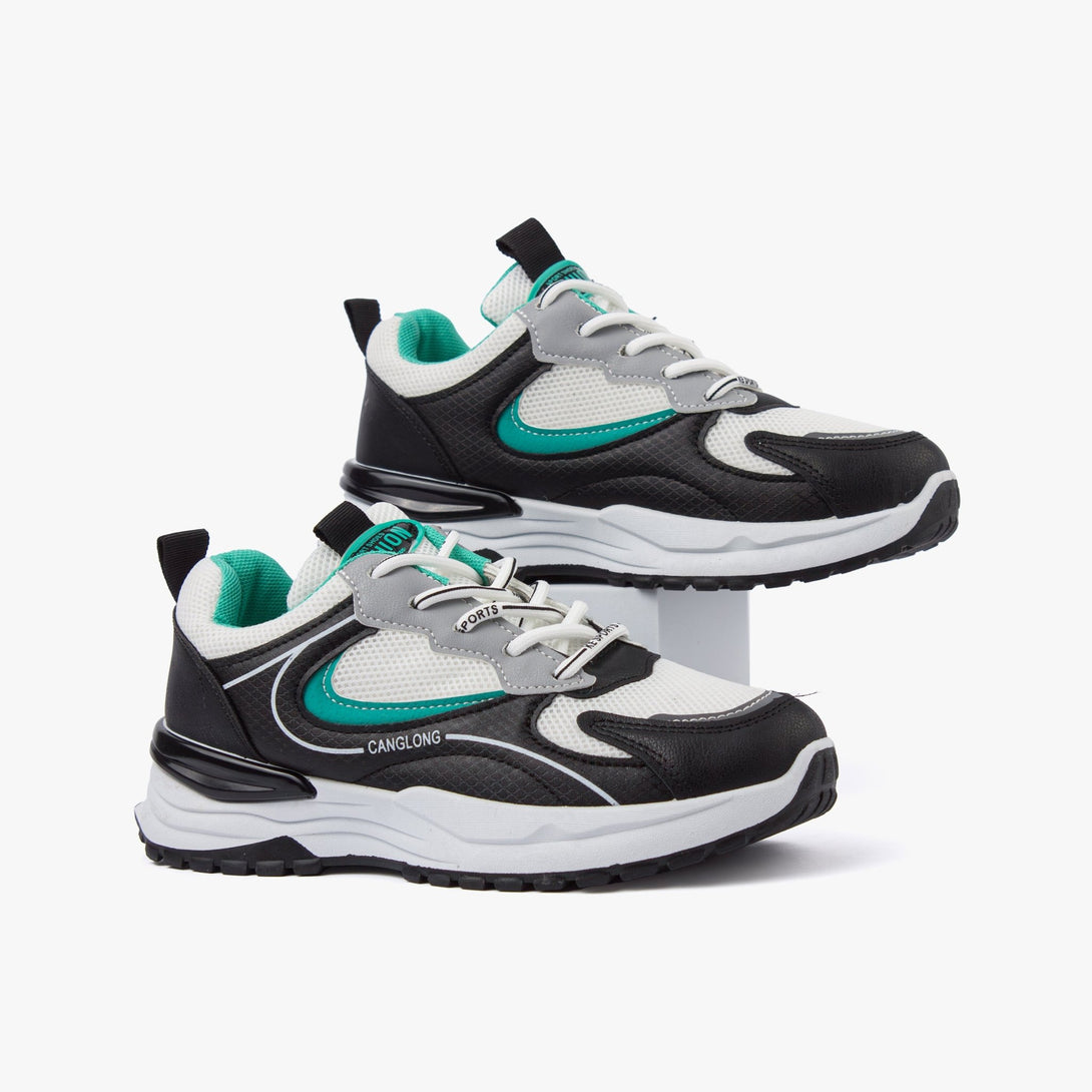 سنيكرز نسائي