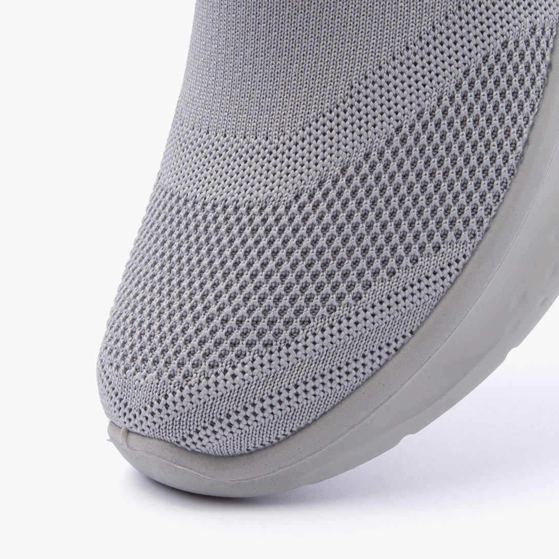 حذاء رياضي رجالي