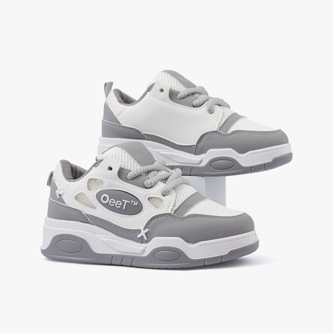 سنيكرز نسائي