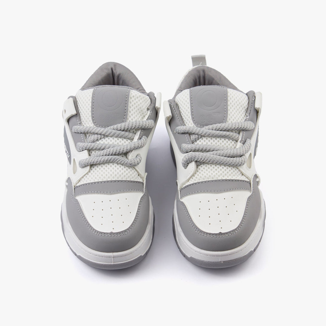 سنيكرز نسائي