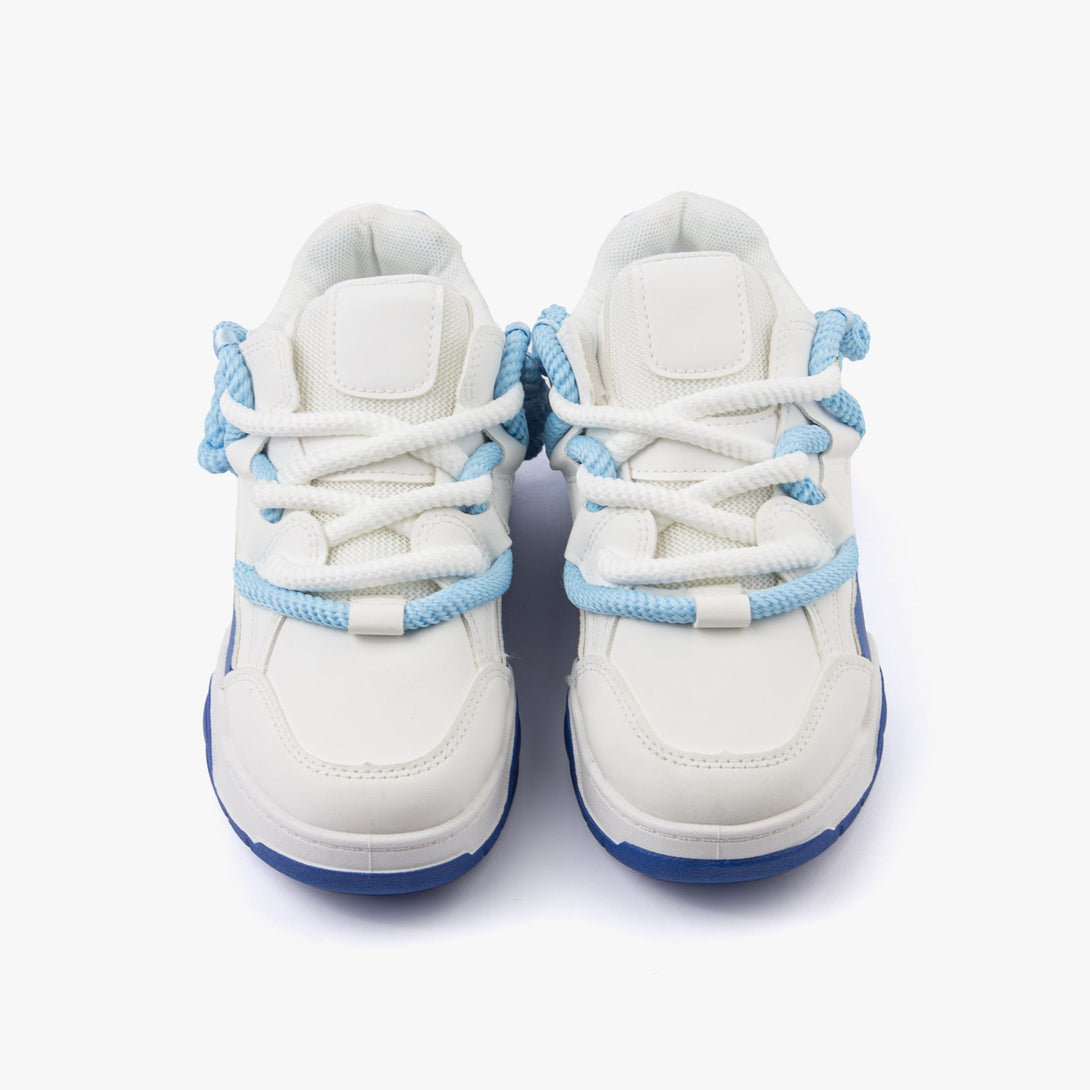 سنيكرز نسائي