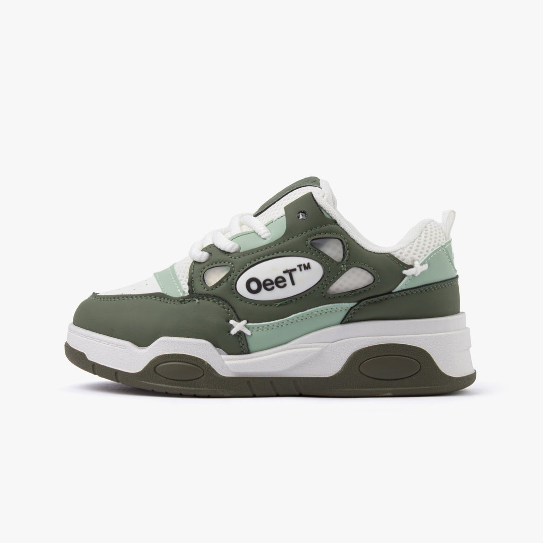 سنيكرز نسائي