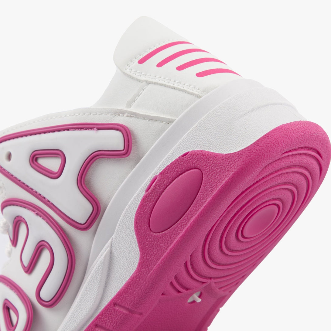 سنيكرز نسائي