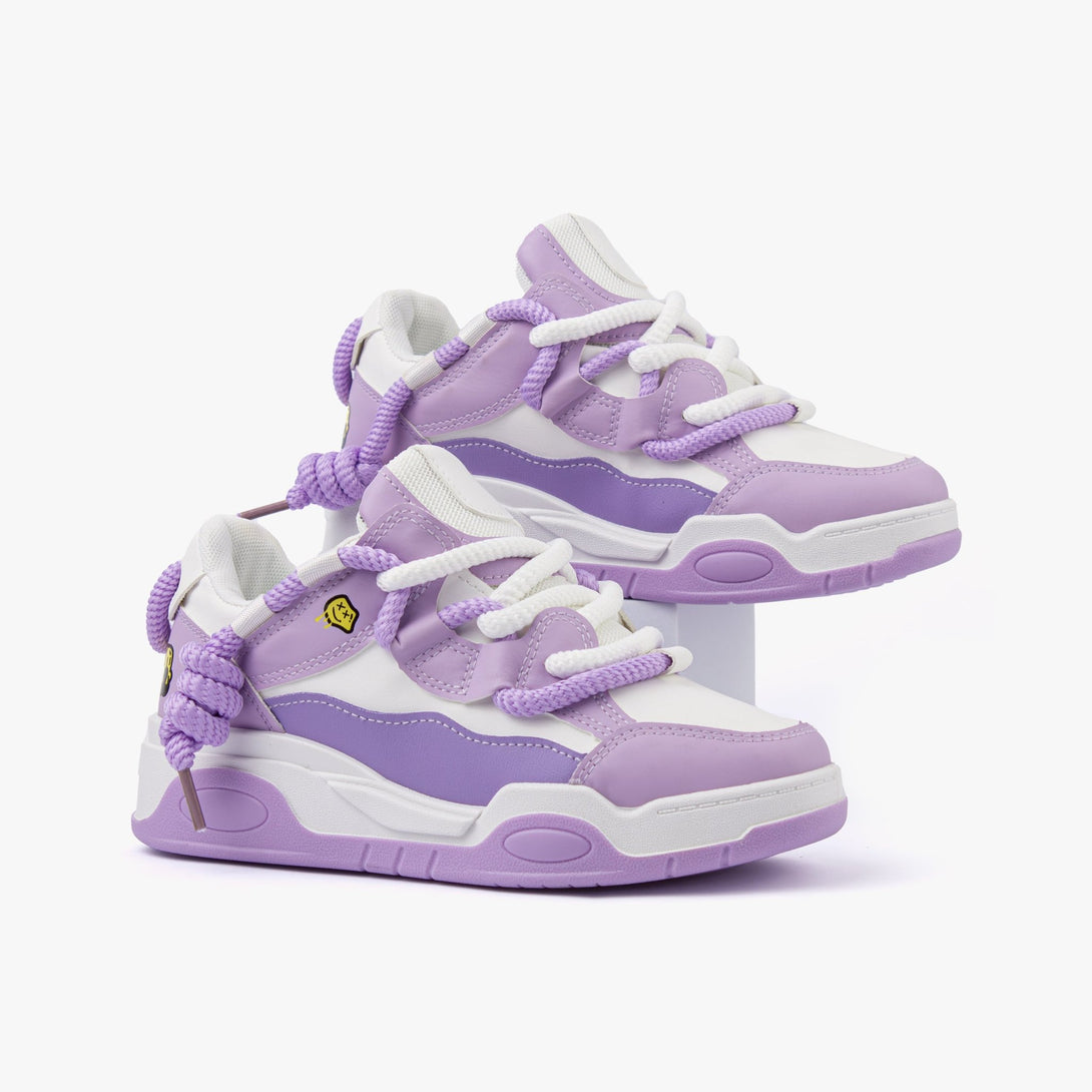 سنيكرز نسائي