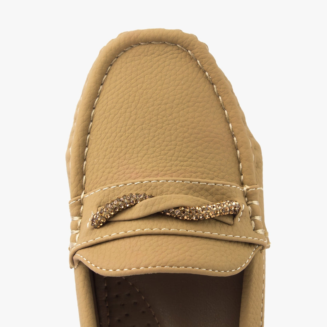 حذاء لوفر بكعب ويدج نسائي