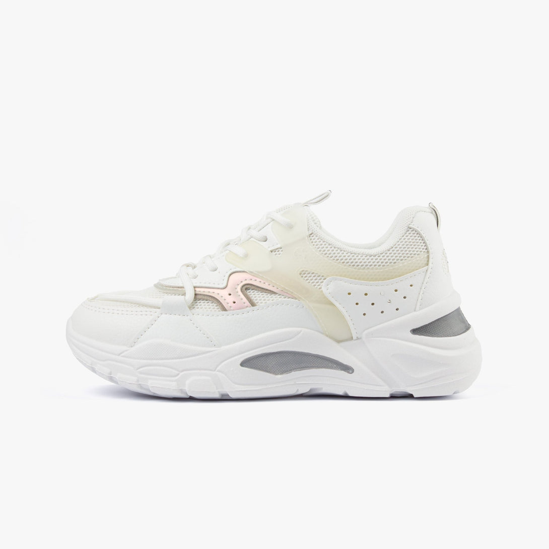 سنيكرز نسائي