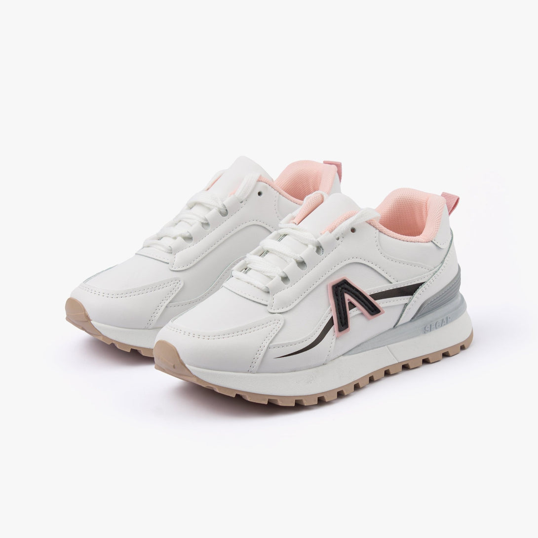 سنيكرز نسائي