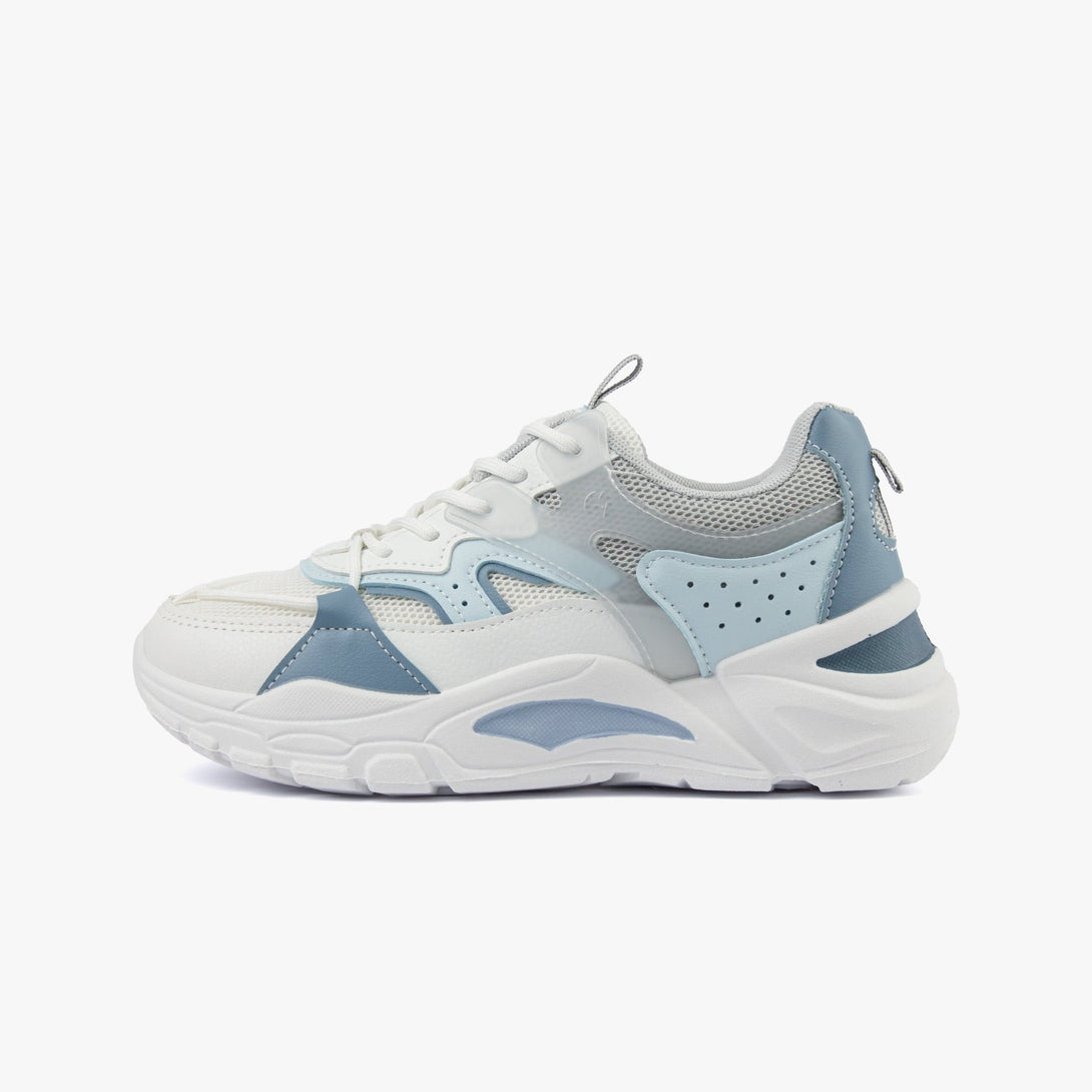 سنيكرز نسائي