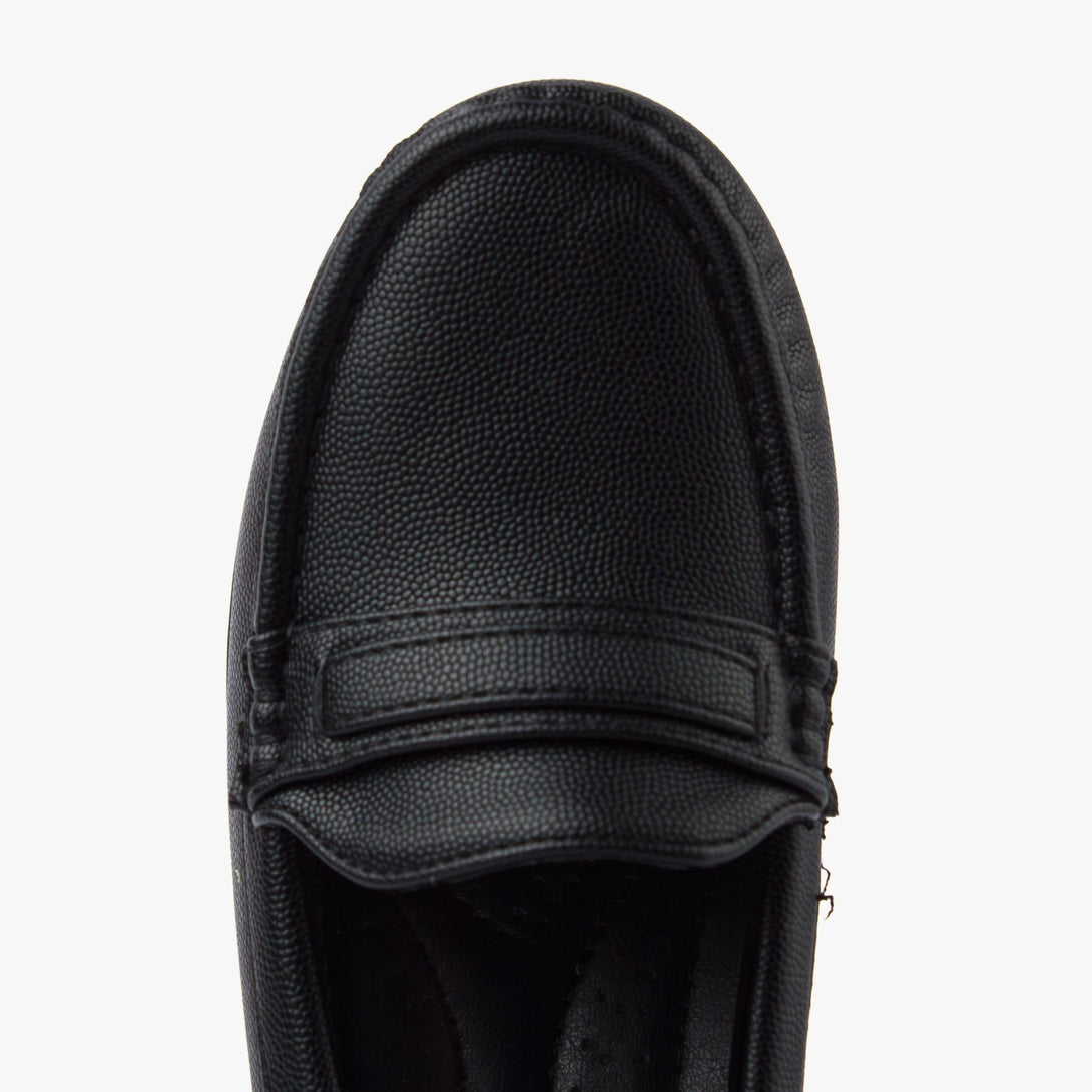 حذاء لوفر بكعب نسائي