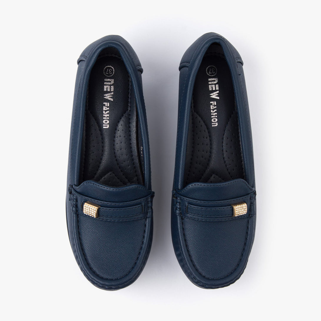 حذاء لوفر بكعب نسائي