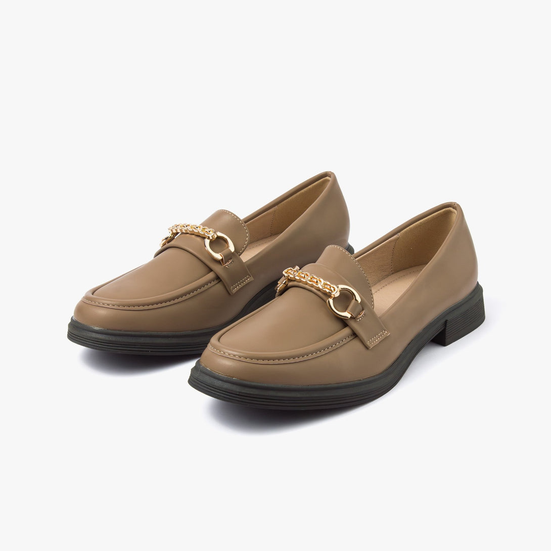 حذاء لوفر كلاسيكي نسائي