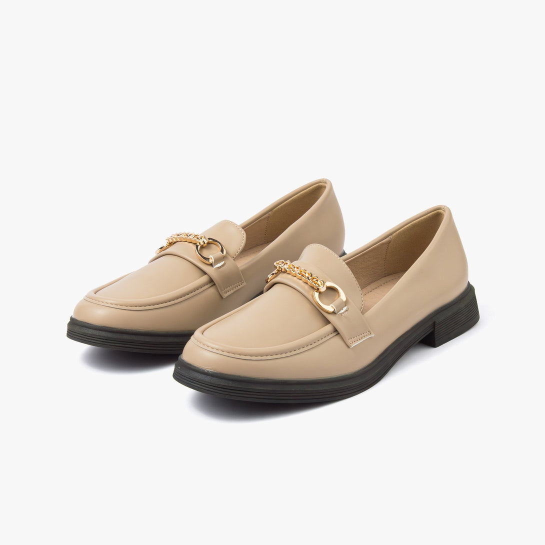 حذاء لوفر كلاسيكي نسائي