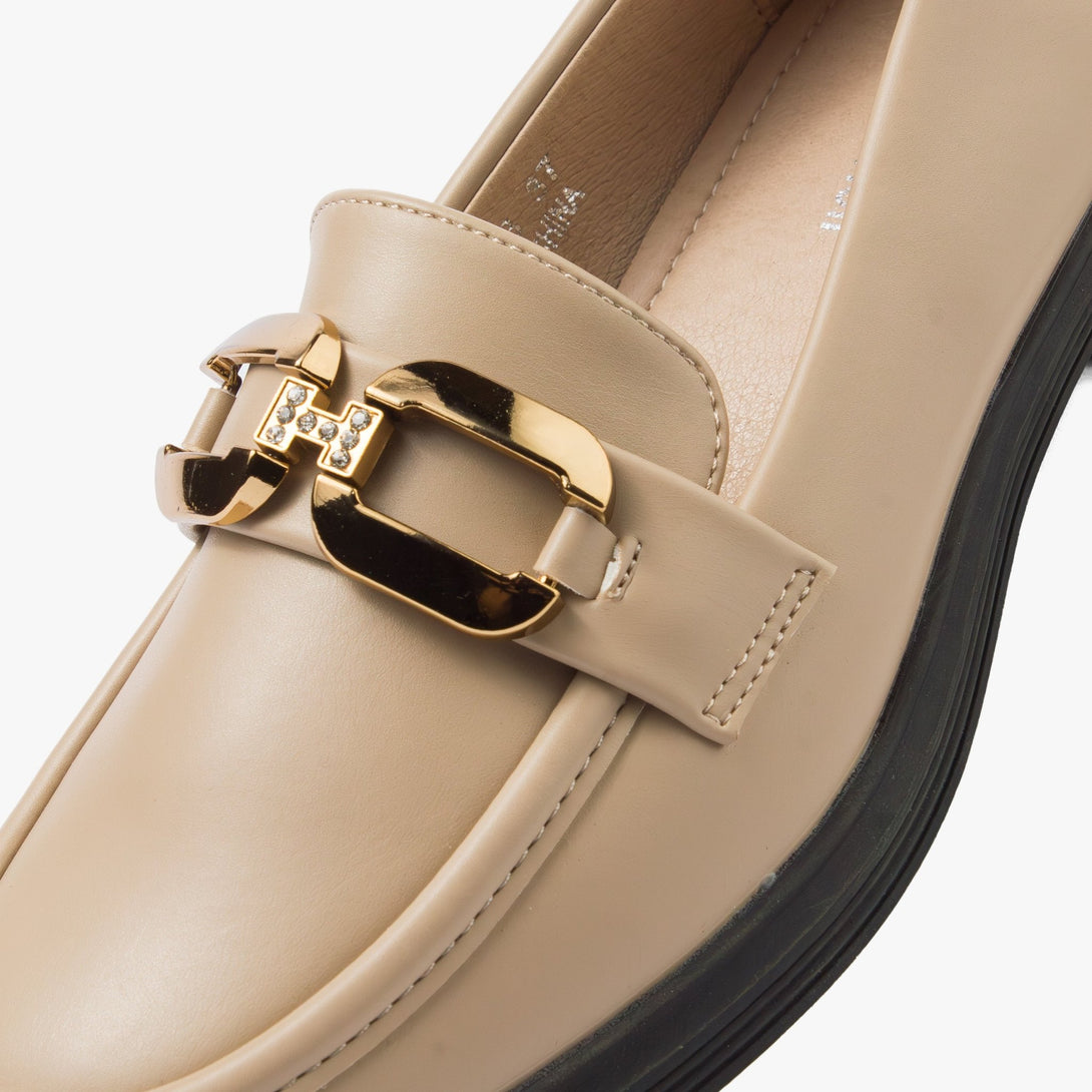 حذاء لوفر كلاسيكي نسائي