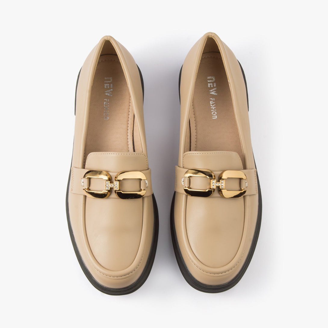 حذاء لوفر كلاسيكي نسائي