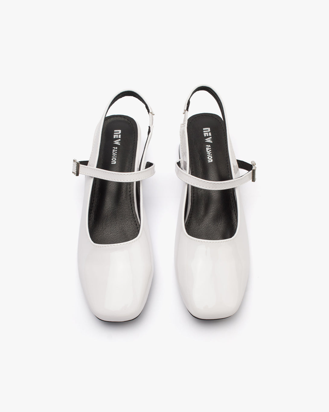 حذاء ماري جين بكعب عريض