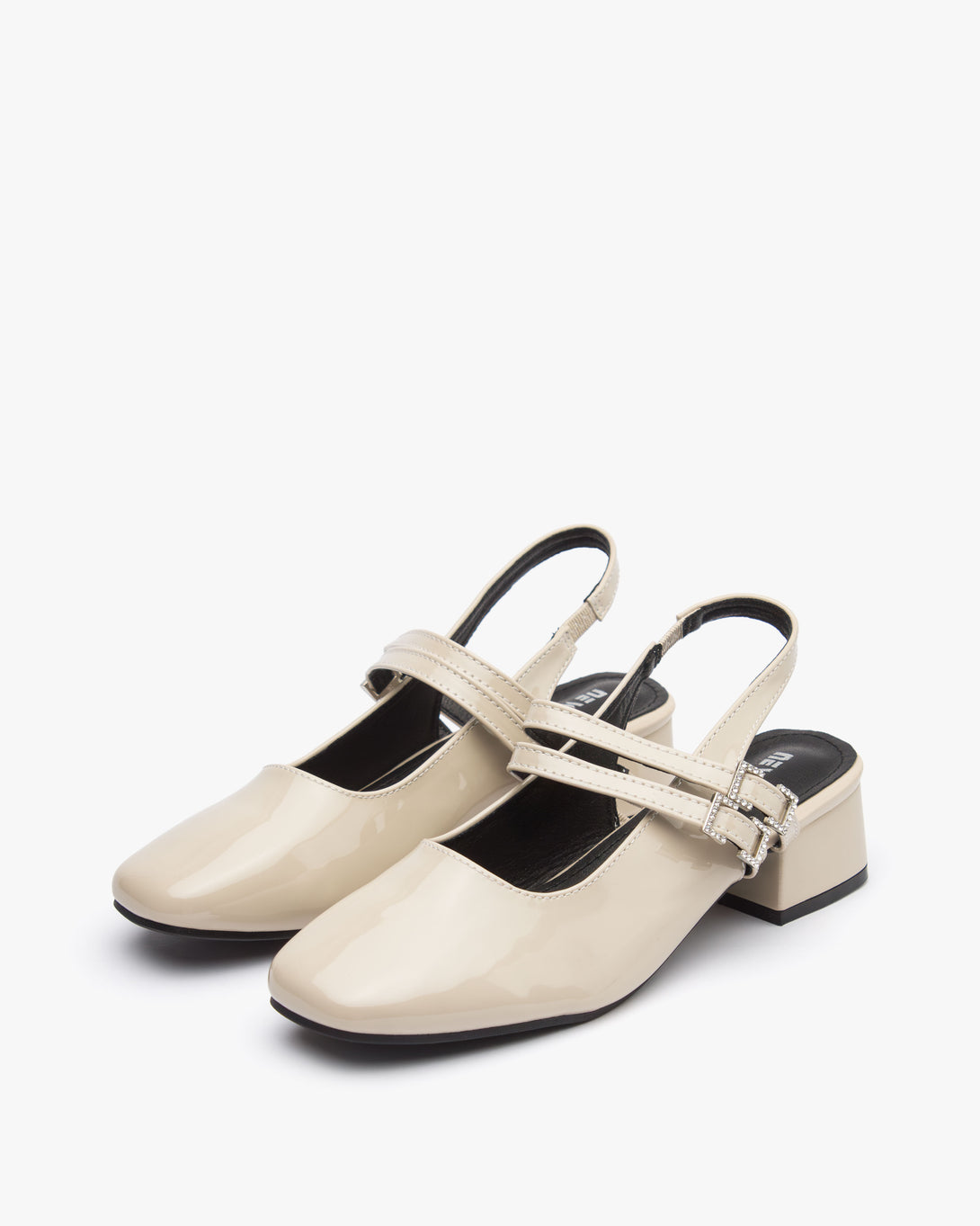 حذاء ماري جين بكعب عريض