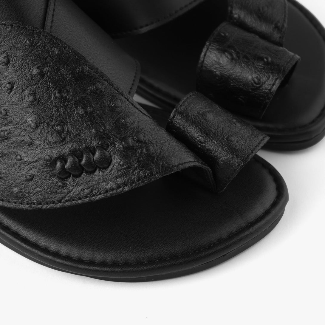 كلاريوس | حذاء شرقي - أسود من المريح 4